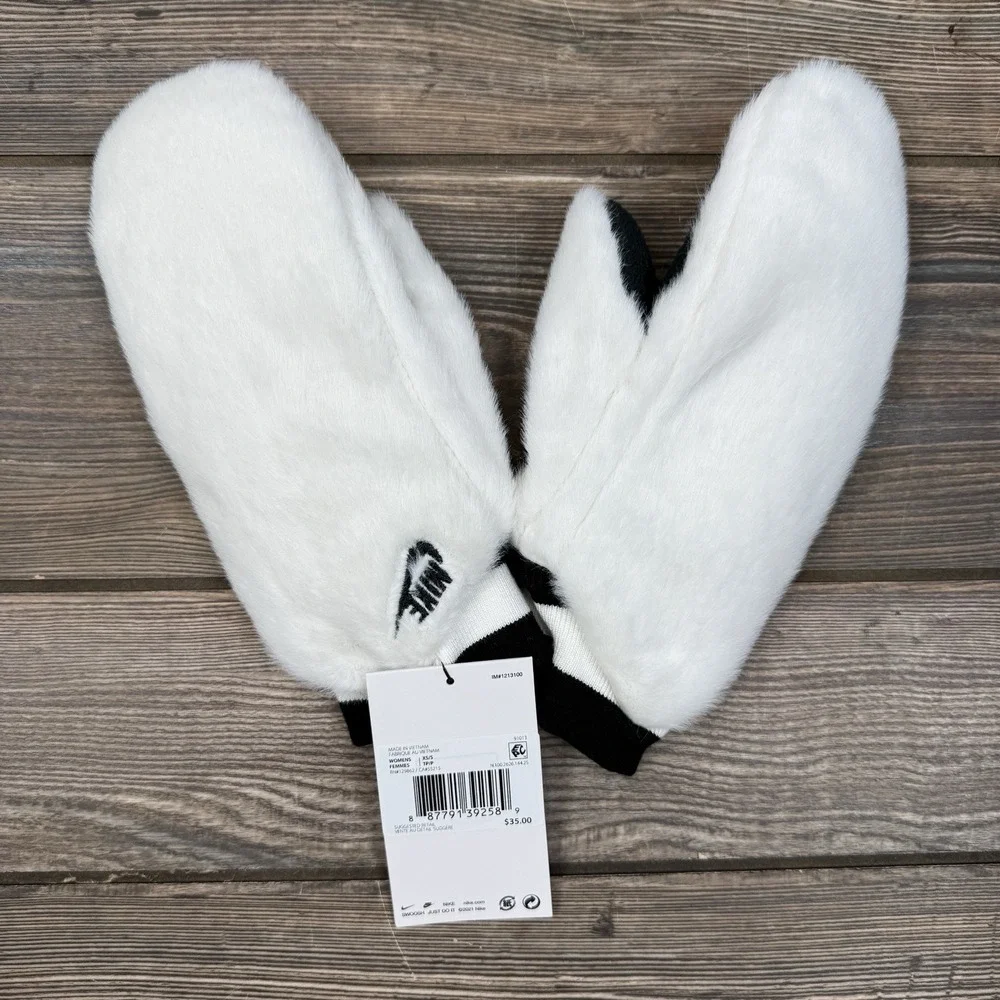 Nike Women's Faux Fur Warm Mittens Glove Size‎ XS/S White Black Furry NEW